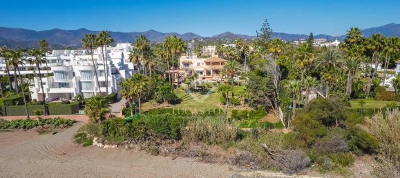 8 bedrooms Villa in Estepona, Spain No. 24217 44