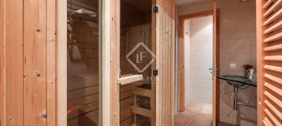 8 bedrooms Villa in Estepona, Spain No. 24217 31