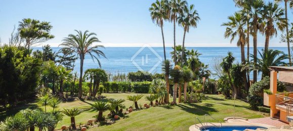 8 bedrooms Villa in Estepona, Spain No. 24217 20