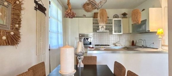 6 rooms Apartment in Camaiore, Italy No. 261630 14