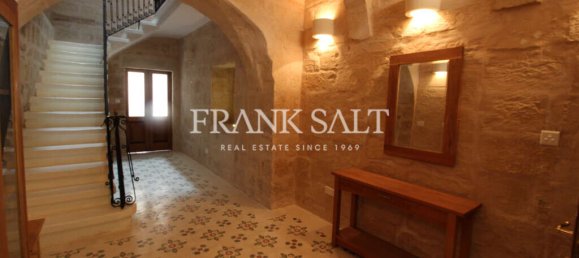 Таунхаус с 2 спальнями в Биргу, Мальта № 6355 11