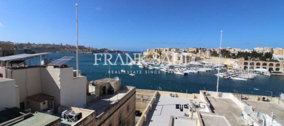 Таунхаус с 2 спальнями в Биргу, Мальта № 6355 7