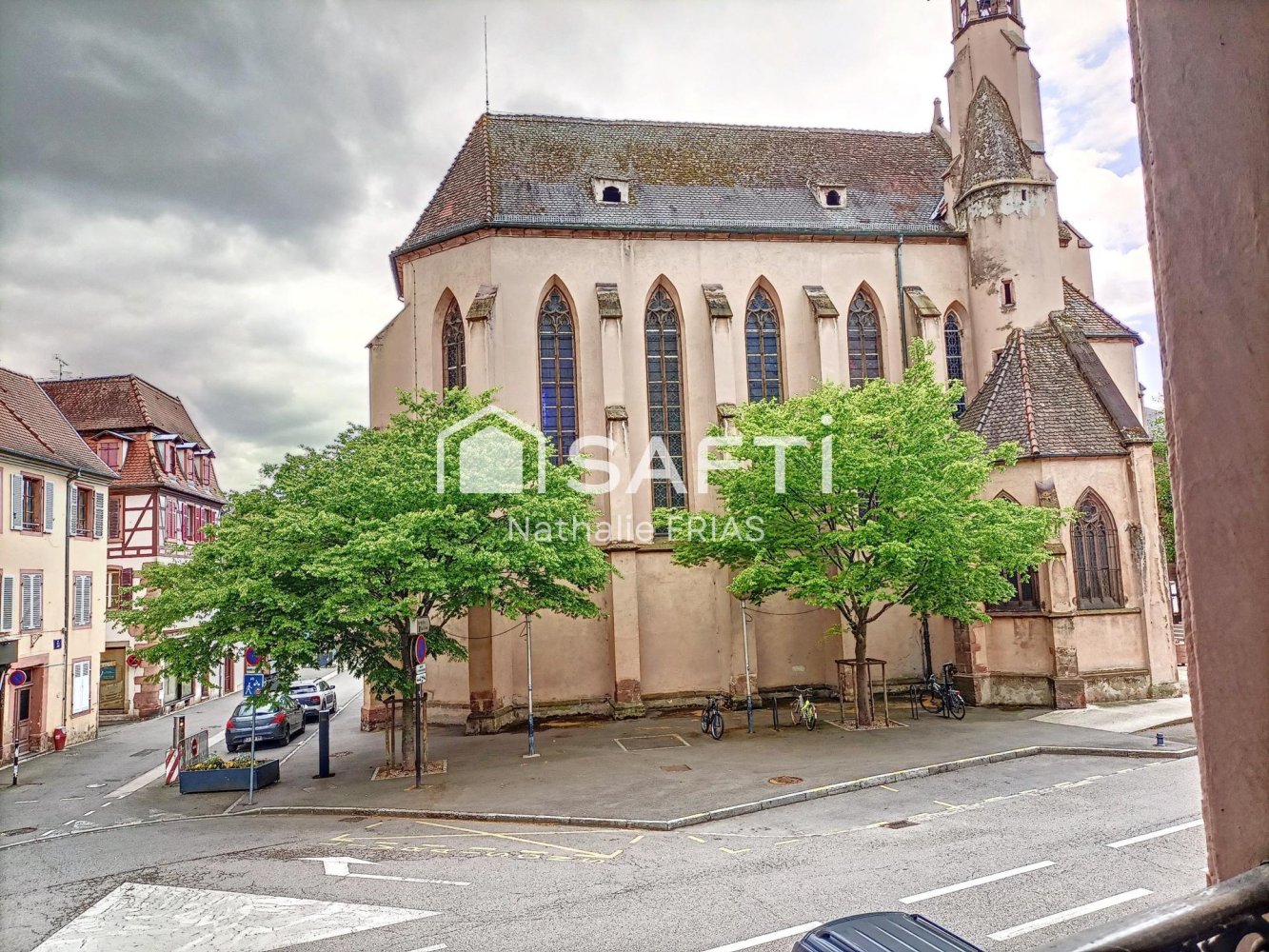 Bâtiment à Sélestat, France 200m² No. 230287