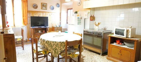 6 rooms House in Palaia, Italy No. 293022 7