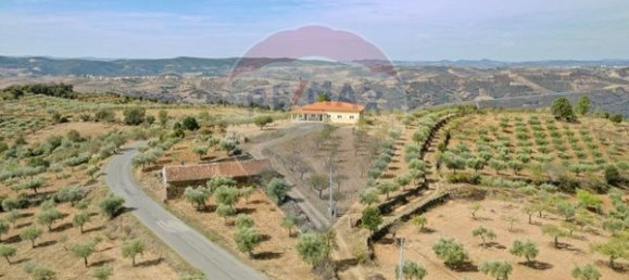 Casa de 3 dormitorios en Alfandega da Fe, Portugal No. 157375 8