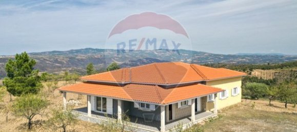 Casa de 3 dormitorios en Alfandega da Fe, Portugal No. 157375 11