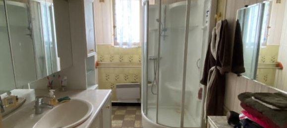 3 Schlafzimmer Haus in Le Pechereau, France, Nr. 157949 4