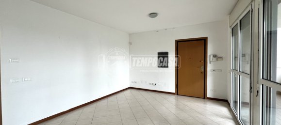 2 bedrooms Apartment in Milan, Italy No. 378238 4