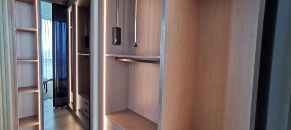 Кондоминиум  с 2 спальнями в Ваттхана, Таиланд № 58176 2