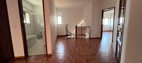 3 bedrooms Duplex in Abrantes, Portugal No. 236413 11