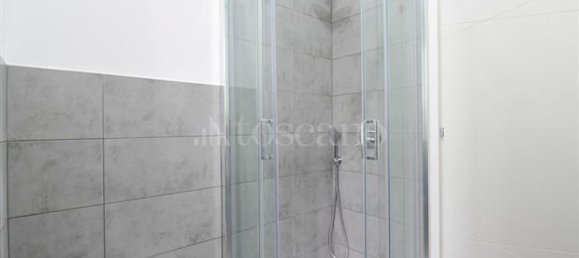 2-salle Appartement à Como, Italy No. 303431 24