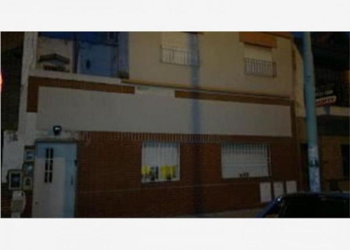 2 bedrooms House in Buenos Aires, Argentina No. 98459