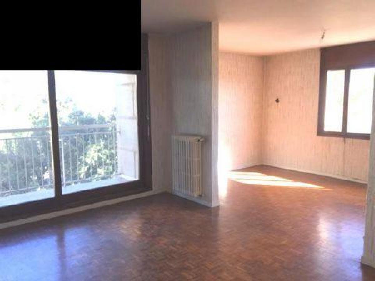2 bedrooms Condo in Marseille, France No. 14981