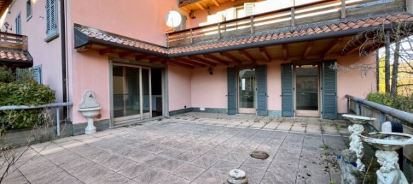 Apartamento de 2 dormitorios en Albino, Italy No. 92881 7