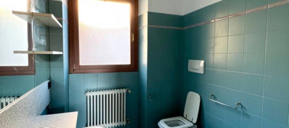 Apartamento de 2 dormitorios en Albino, Italy No. 92881 15