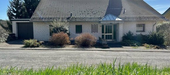 Дом с 3 спальнями в Ойскирхен, Германия № 188808 3