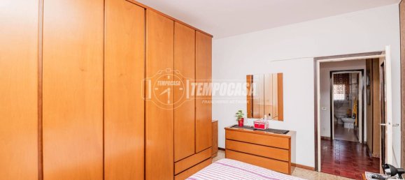 Apartamento de 2 dormitorios en San Giuliano Milanese, Italy No. 10487 10