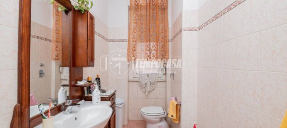 Apartamento de 2 dormitorios en San Giuliano Milanese, Italy No. 10487 22
