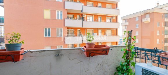 Apartamento de 2 dormitorios en San Giuliano Milanese, Italy No. 10487 17