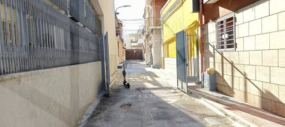 Apartamento de 3 habitaciónes en Bari, Italy No. 27132 9