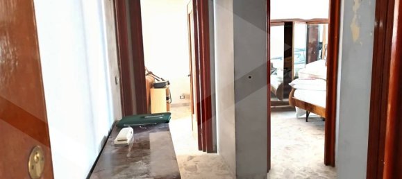 Apartamento de 3 habitaciónes en Bari, Italy No. 27132 6