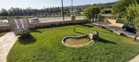 6 bedrooms Commercial property in Chalkidiki, Greece No. 3884 5