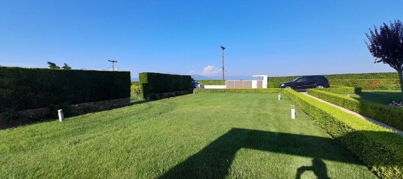 5 Schlafzimmer Gewerbliche Immobilien in Thessaloniki, Greece, Nr. 3590 10