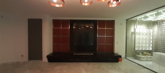 5 Schlafzimmer Gewerbliche Immobilien in Thessaloniki, Greece, Nr. 3590 24