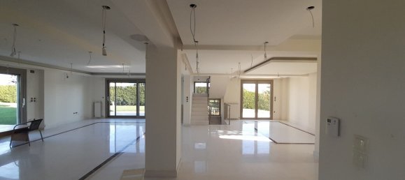 5 Schlafzimmer Gewerbliche Immobilien in Thessaloniki, Greece, Nr. 3590 13