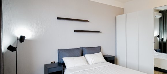 3 rooms Apartment in Florence, Italy No. 38915 4