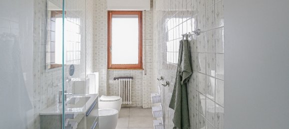 3 rooms Apartment in Florence, Italy No. 38915 32