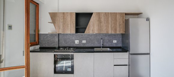 3 rooms Apartment in Florence, Italy No. 38915 59