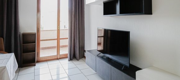 3 rooms Apartment in Florence, Italy No. 38915 53