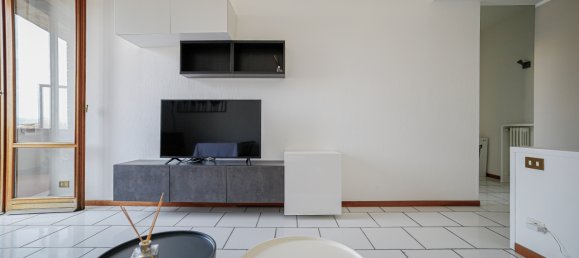 3 rooms Apartment in Florence, Italy No. 38915 47