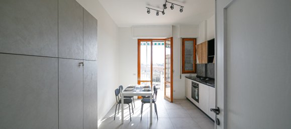 3 rooms Apartment in Florence, Italy No. 38915 56