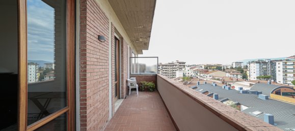 3 rooms Apartment in Florence, Italy No. 38915 54