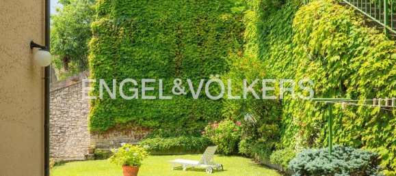 4 bedrooms Villa in Lovere, Italy No. 127784 17