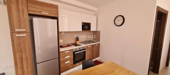 1 bedroom Penthouse in Pieta, Malta No. 10426 4
