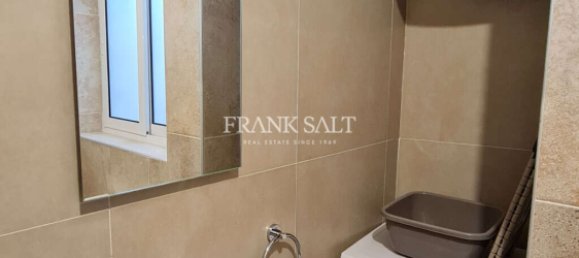 1 bedroom Penthouse in Pieta, Malta No. 10426 10