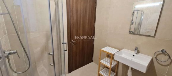 1 bedroom Penthouse in Pieta, Malta No. 10426 9