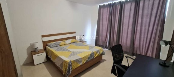 1 bedroom Penthouse in Pieta, Malta No. 10426 7