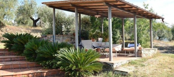 Дом с 10 спальнями в Пистоя, Италия № 85802 6