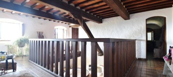 Дом с 10 спальнями в Пистоя, Италия № 85802 21