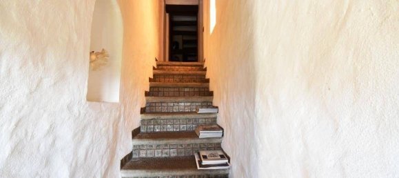 Дом с 10 спальнями в Пистоя, Италия № 85802 34