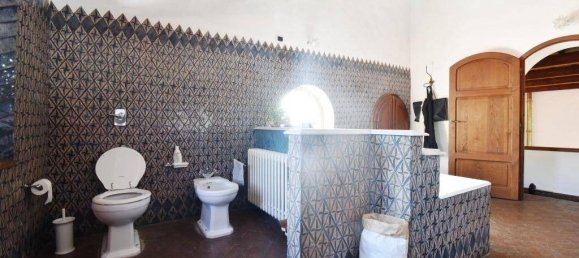 Дом с 10 спальнями в Пистоя, Италия № 85802 29