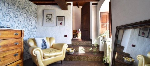 Дом с 10 спальнями в Пистоя, Италия № 85802 23