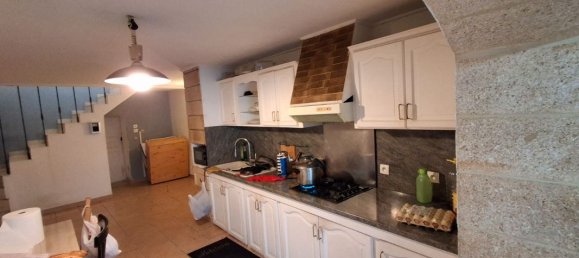 2 bedrooms House in Marseille, France No. 301101 2