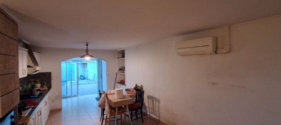 2 bedrooms House in Marseille, France No. 301101 10