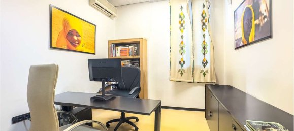 219m² Office in Cagliari, Italy No. 283450 24