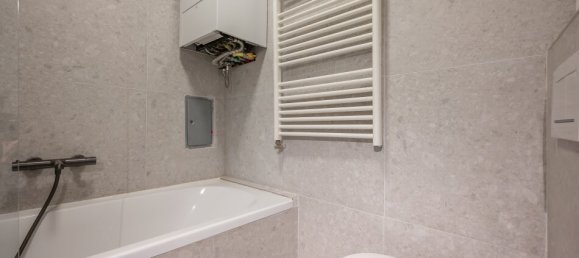 Studio in Rudolfsheim-Funfhaus, Austria No. 126951 5